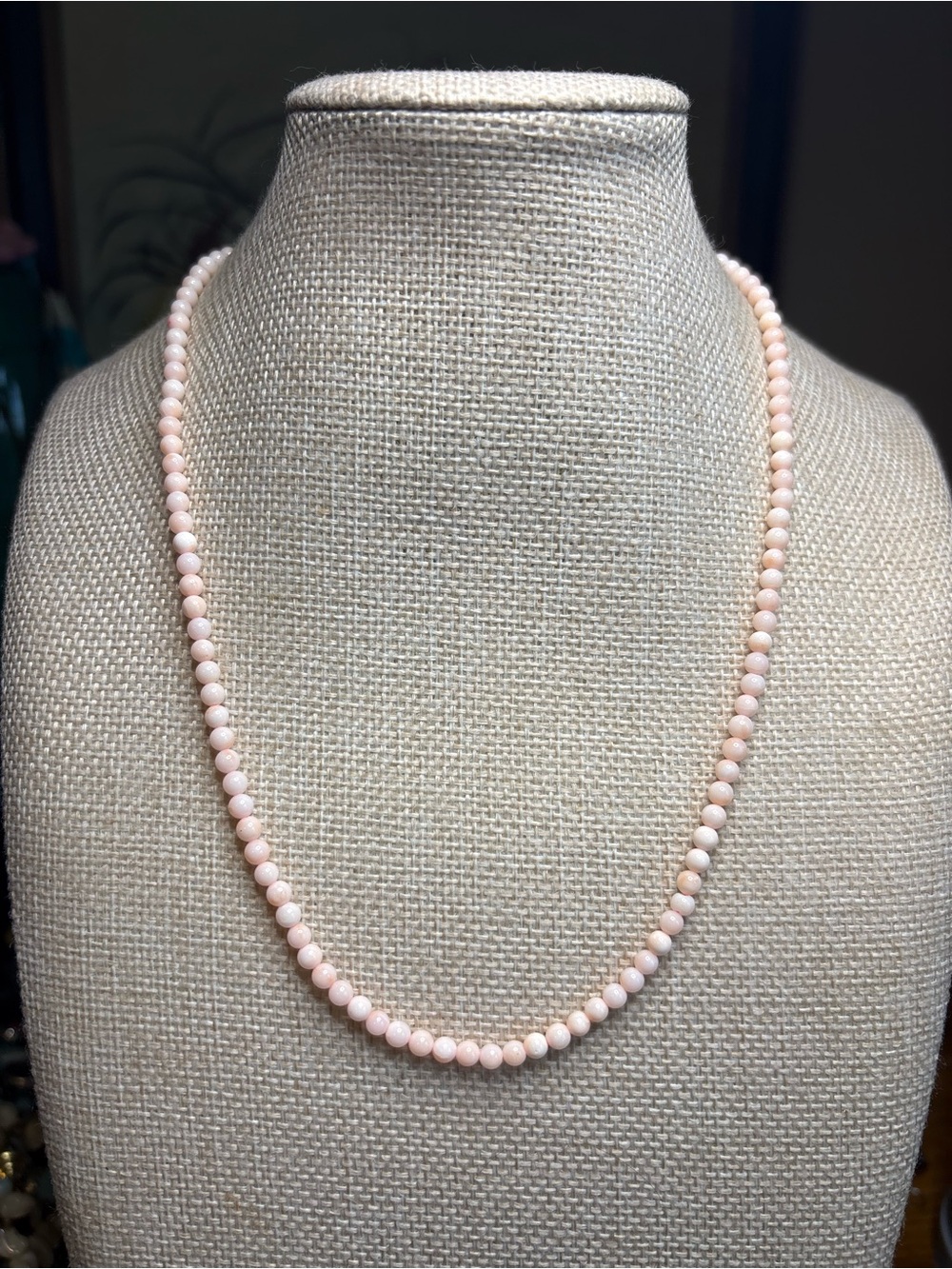 Angel Skin Coral Natural 3/4mm Sterling plated toggle Clasp 20’ - Picture 2 of 4